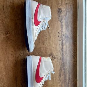 Nike Blazer 77’ Guava Ice
